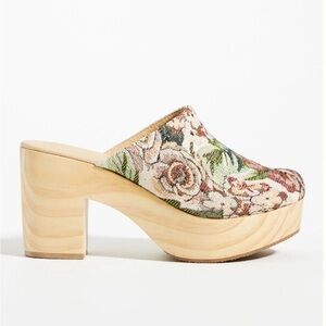 Cordani x Anthropologie Milag heels